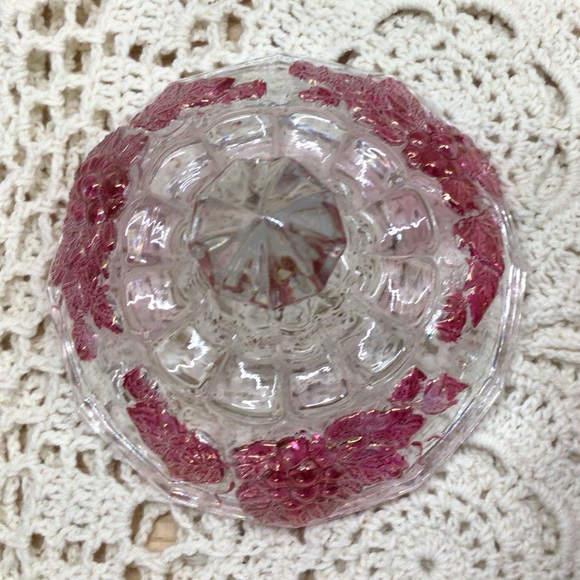 Antique Westmoreland red iridescent grape design candy dish with lid - Picture 8 of 10